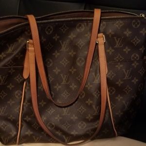 Louis Vuitton Monogram Canvas Totally PM Bag